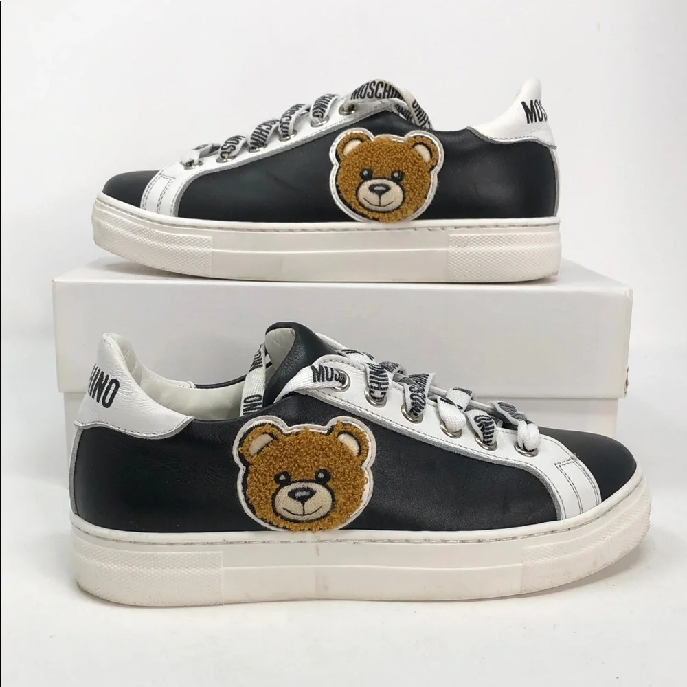 Moschino Teen Black White Teddy Bear Logo 65700 Leather Sneakers - Size 1.5Y